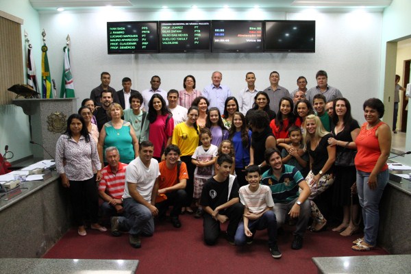 Alunos do Sesi são homenageados ...